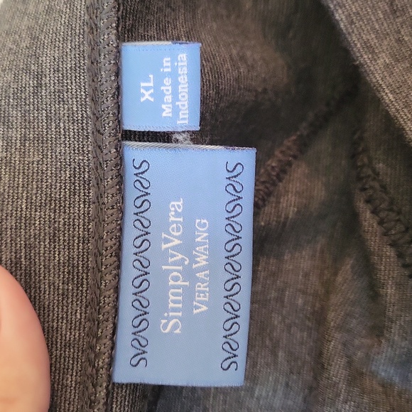 Simply Vera Vera Wang charcoal skirt. EUC! Ptp 19" Lgth 18.5" Extra Large - Picture 6 of 15